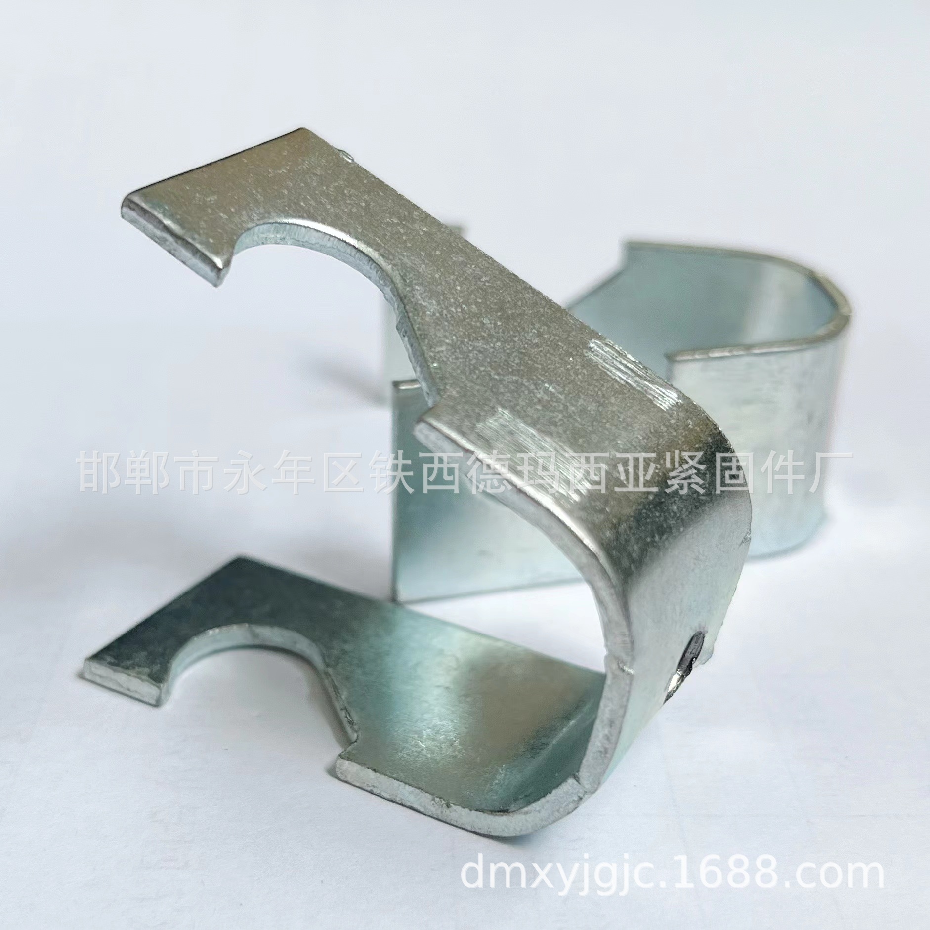 加宽镀锌龙骨卡 吊顶龙骨卡扣 u型吊码kbg管镀锌金属丝杆管卡