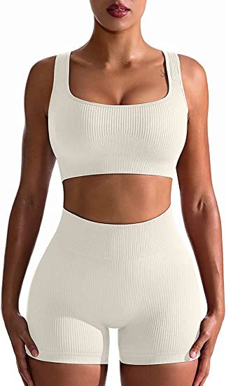 New European and American Tight Seamless Yoga Suit Women's Peach Yoga Bra Sports Vest High Waist Workout Shorts