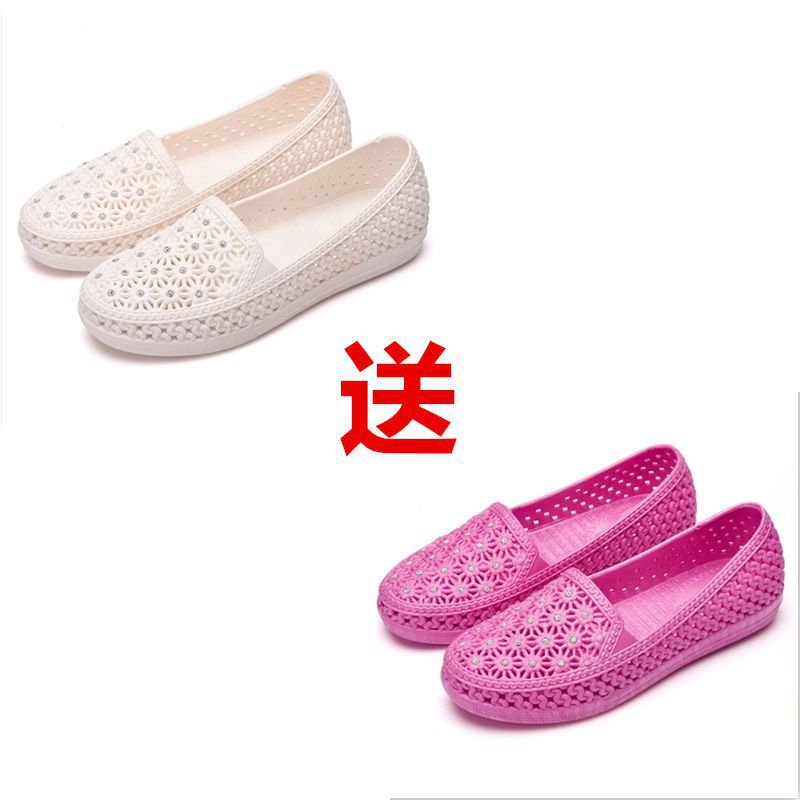 Buy One Get One Free Summer Plastic Hole Shoes Breathable Hollow Women's Sandals Soft Bottom Mom Shoes Flat Toe Box Beach Shoes