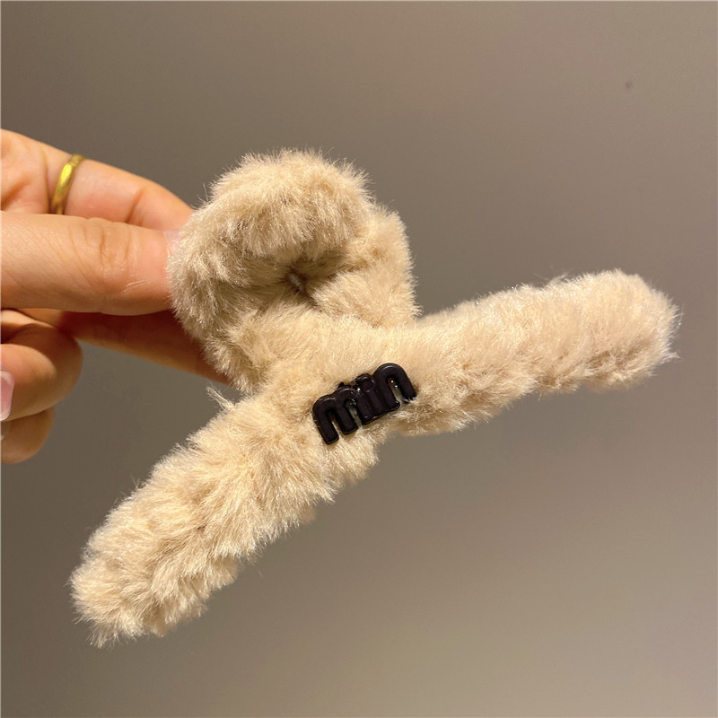 Letter Min Lamb Wool Grip Back Head Clip Hairware High Sense Autumn and Winter Plush Barrettes Shark Clip Hairpin