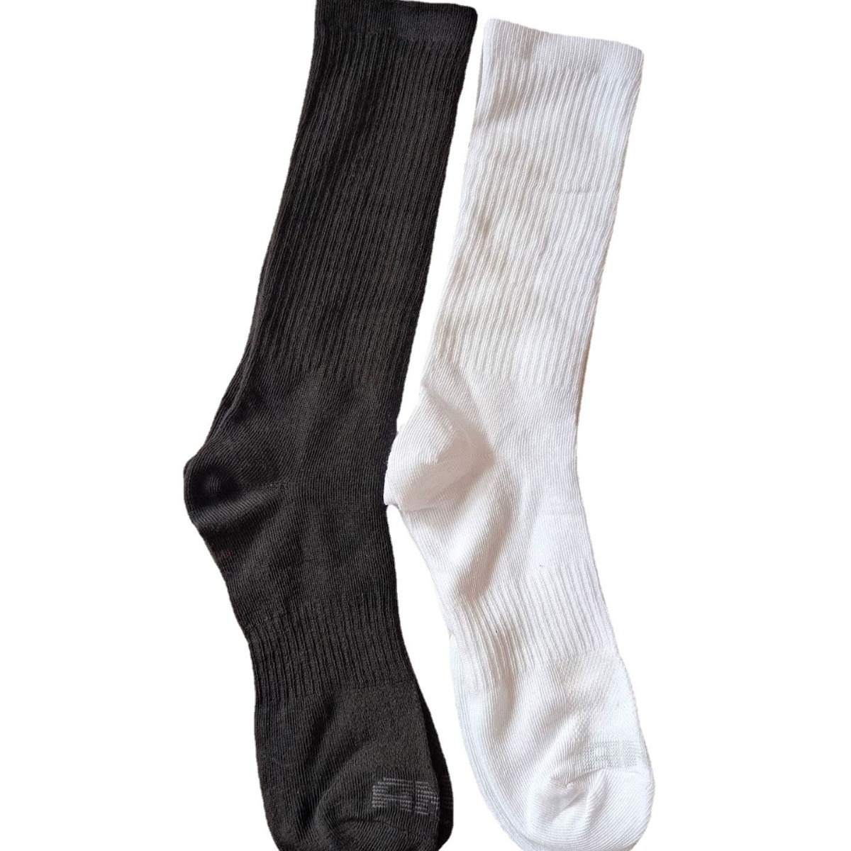 03 kg本款为男士高橡筋外贸袜子,黑白亮色,图片都是实物