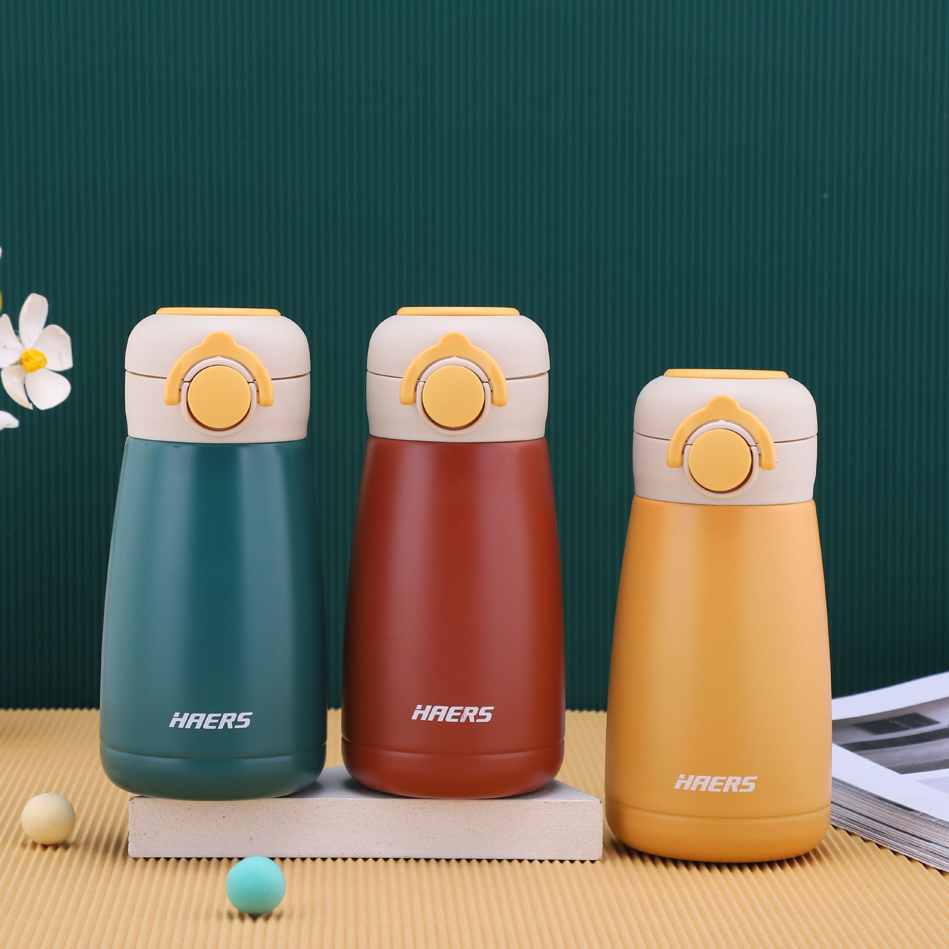 哈尔斯保温杯304不锈钢女士可爱水杯便携提绳弹跳新款hd-380-95