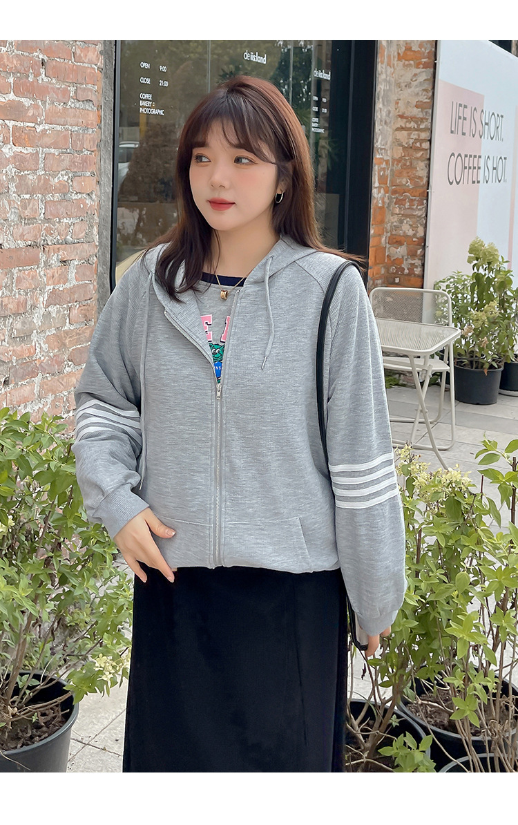 2021秋季新款大码女装200斤胖mm显瘦大码休闲连帽运动外套320827