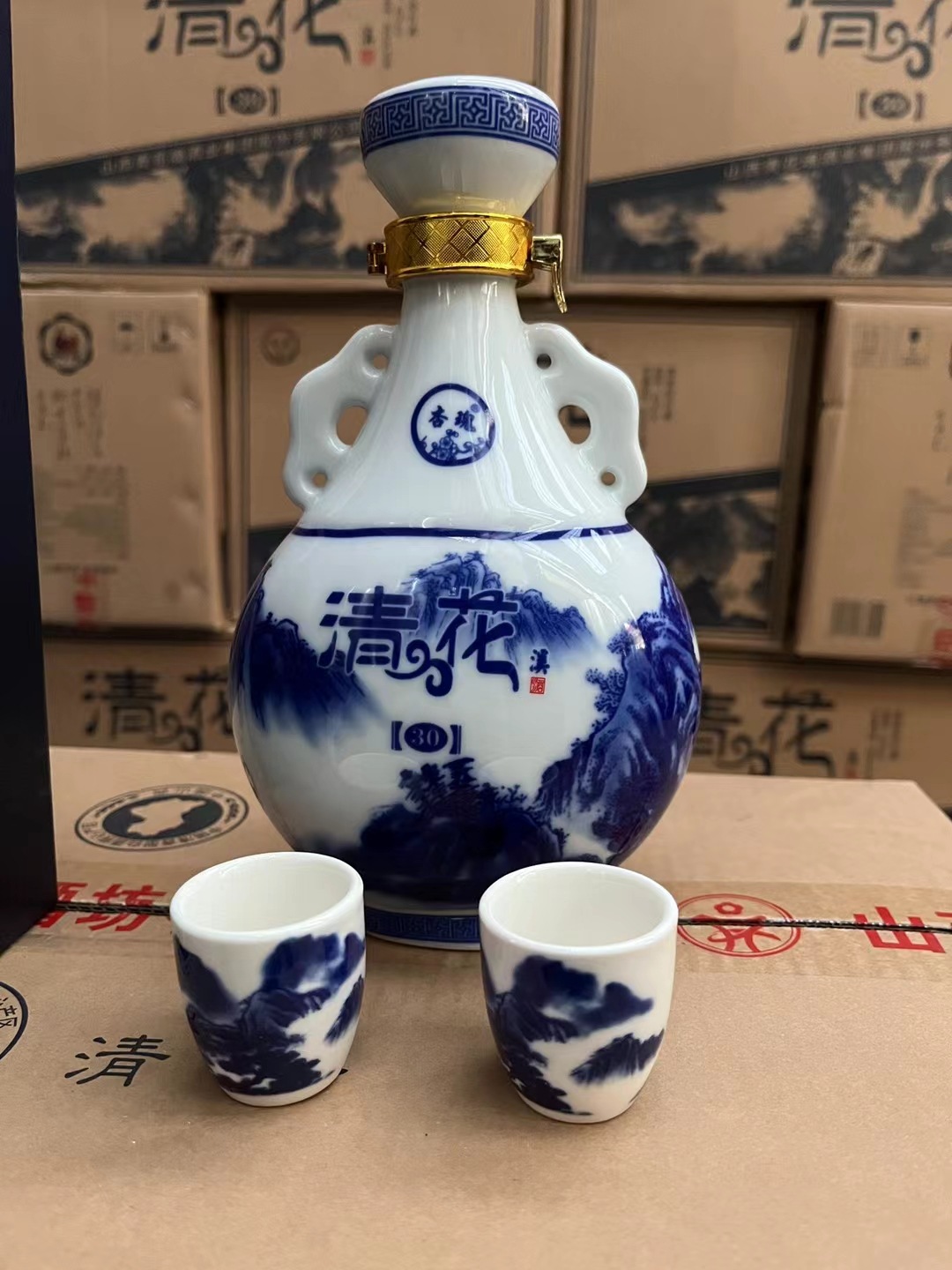 山西杏花村酒 汾酒青花30年一箱6瓶带杯白酒清香型53度 整箱批发