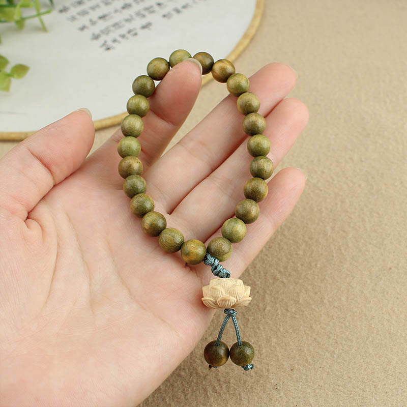 Natural Green Sandalwood Bracelet Female Mori Style Student Pliable Temperament Hand Toy Buddha Beads Sandalwood Single Circle Beads Lotus Bracelet