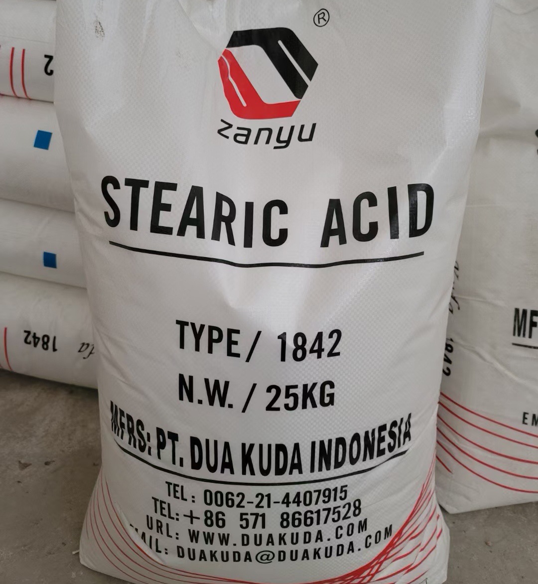 苏州地区硬脂酸 一级品三压硬脂酸1842硬脂酸