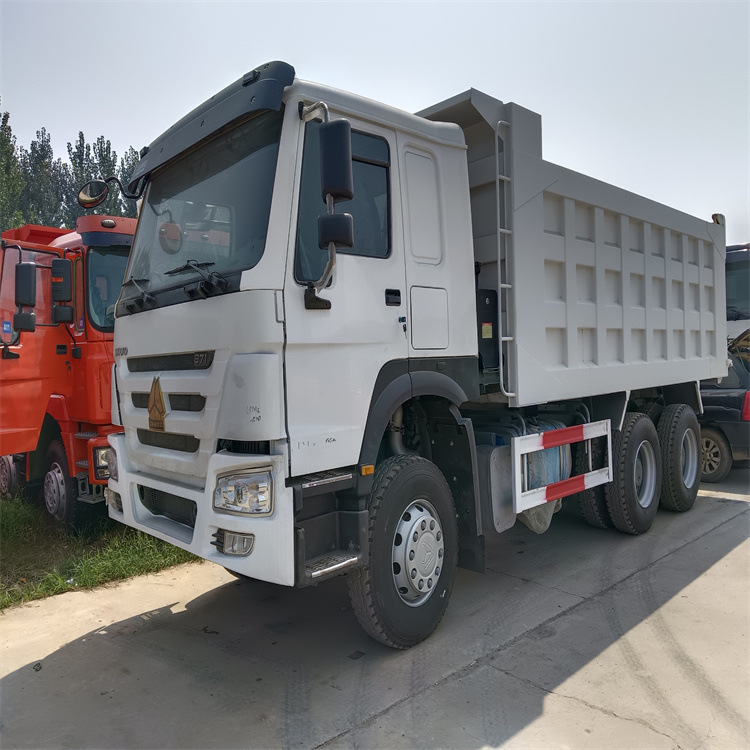 出口重汽豪沃后八轮6x4工程自卸车 二手howo自卸 前四后八工程车