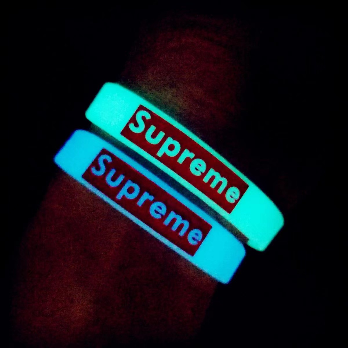 硅胶手环 现货sup手环 supreme good 爆品潮版硅橡胶手圈
