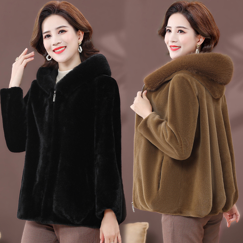 冬季新款洋气妈妈装大码毛领连帽皮毛一体仿貂绒大衣中长款外套厚