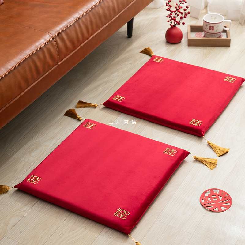 批发小红书敬茶跪垫丝绒结婚婚礼布置喜字坐垫喜乐备婚用品-阿里巴巴