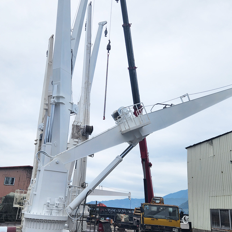 销售船用折叠臂液压起重机随车折臂吊5吨8吨16吨30吨船用折臂吊