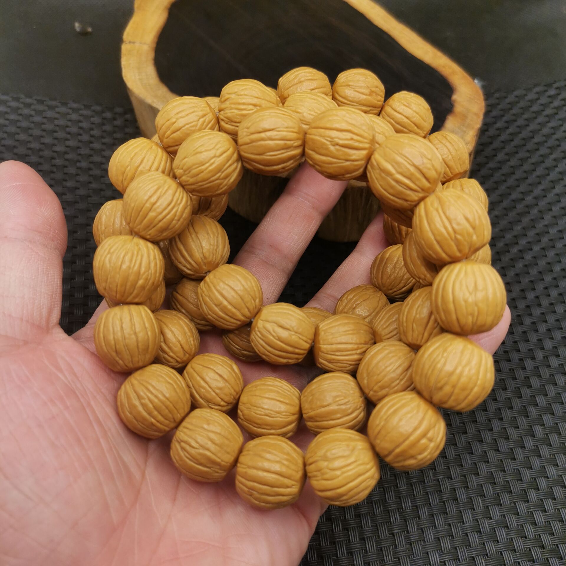 厂家批发猴头手串凤羽猴头美国金丝猴头-阿里巴巴