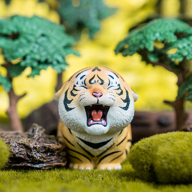 润东喊妈小虎盲盒可爱胖虎公仔不二马大叔潮玩老虎手办模型摆件