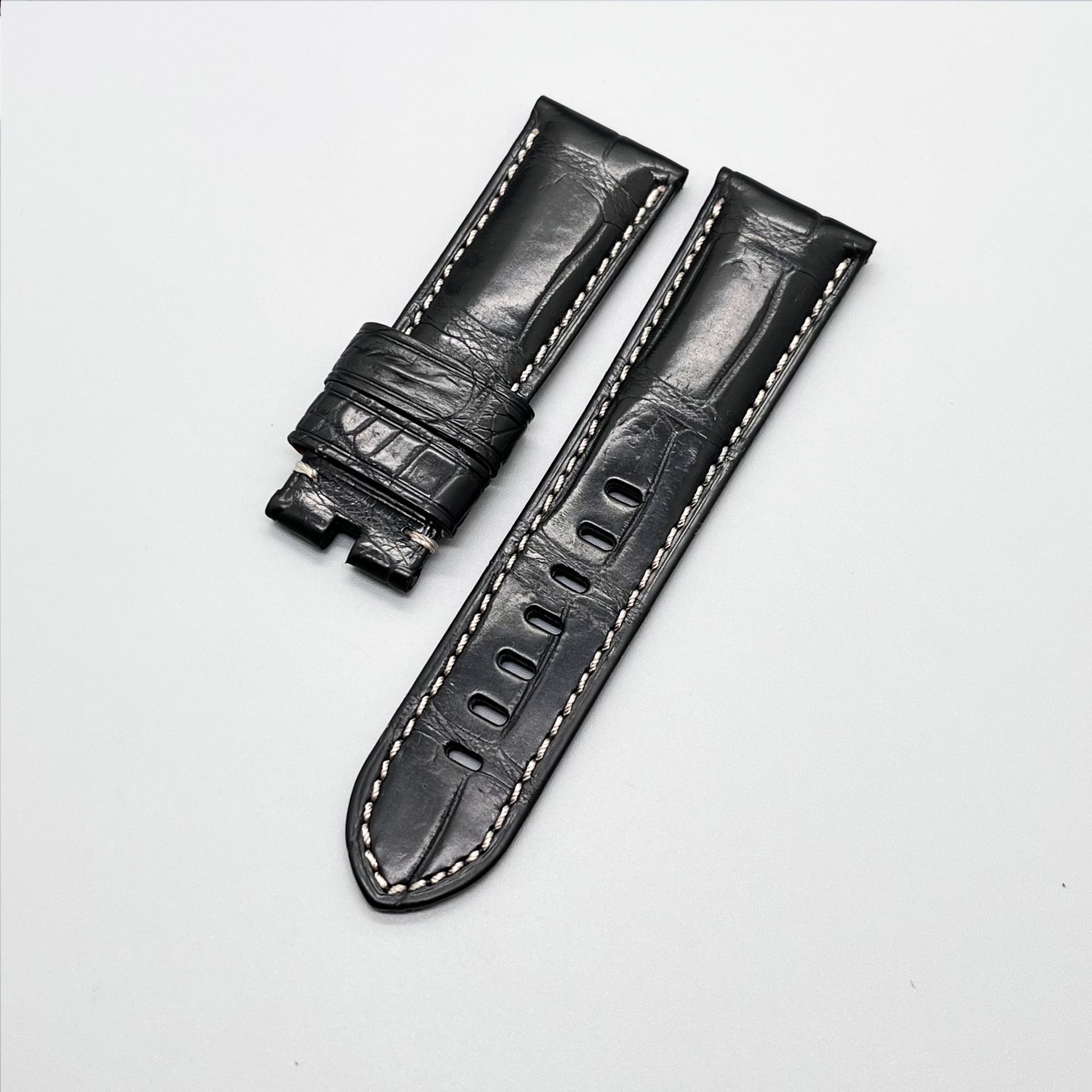 代用沛--纳海鳄鱼皮手表表带潜行441 312 305系列表带原装男女