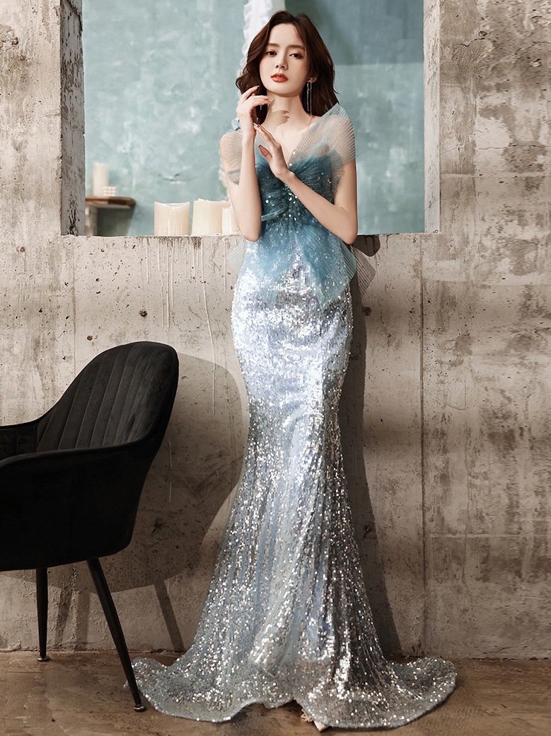 蓝色人鱼裙礼服亮片模特走秀轻奢蝴蝶结重工敬酒服超仙主持人年会