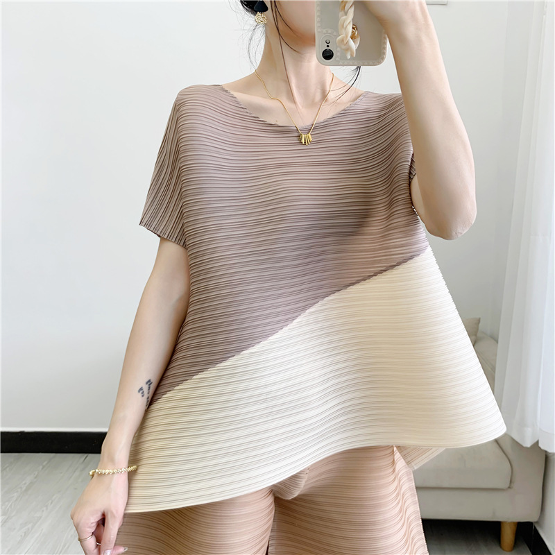 2022春夏新款三宅褶皱拼色上衣宽松t恤时尚休闲百褶衣服女