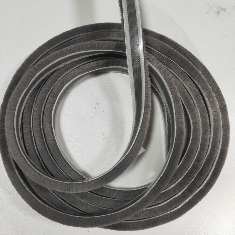 门窗防尘毛条卡槽穿插式直毛卷闸门静音密封条推拉门地弹门毛刷条