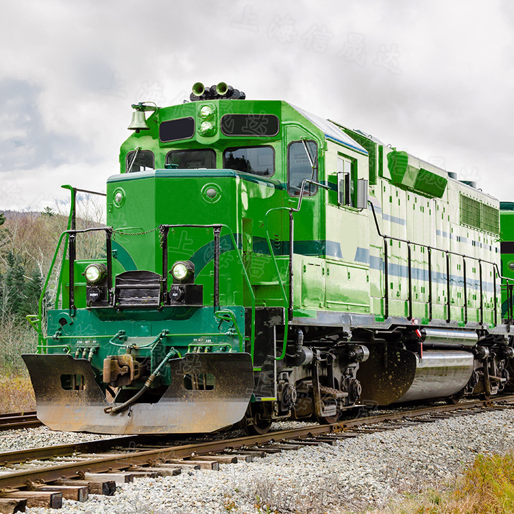 定制大型静态蒸汽火车模型 老式绿皮火车厢餐厅民宿美陈装饰道具