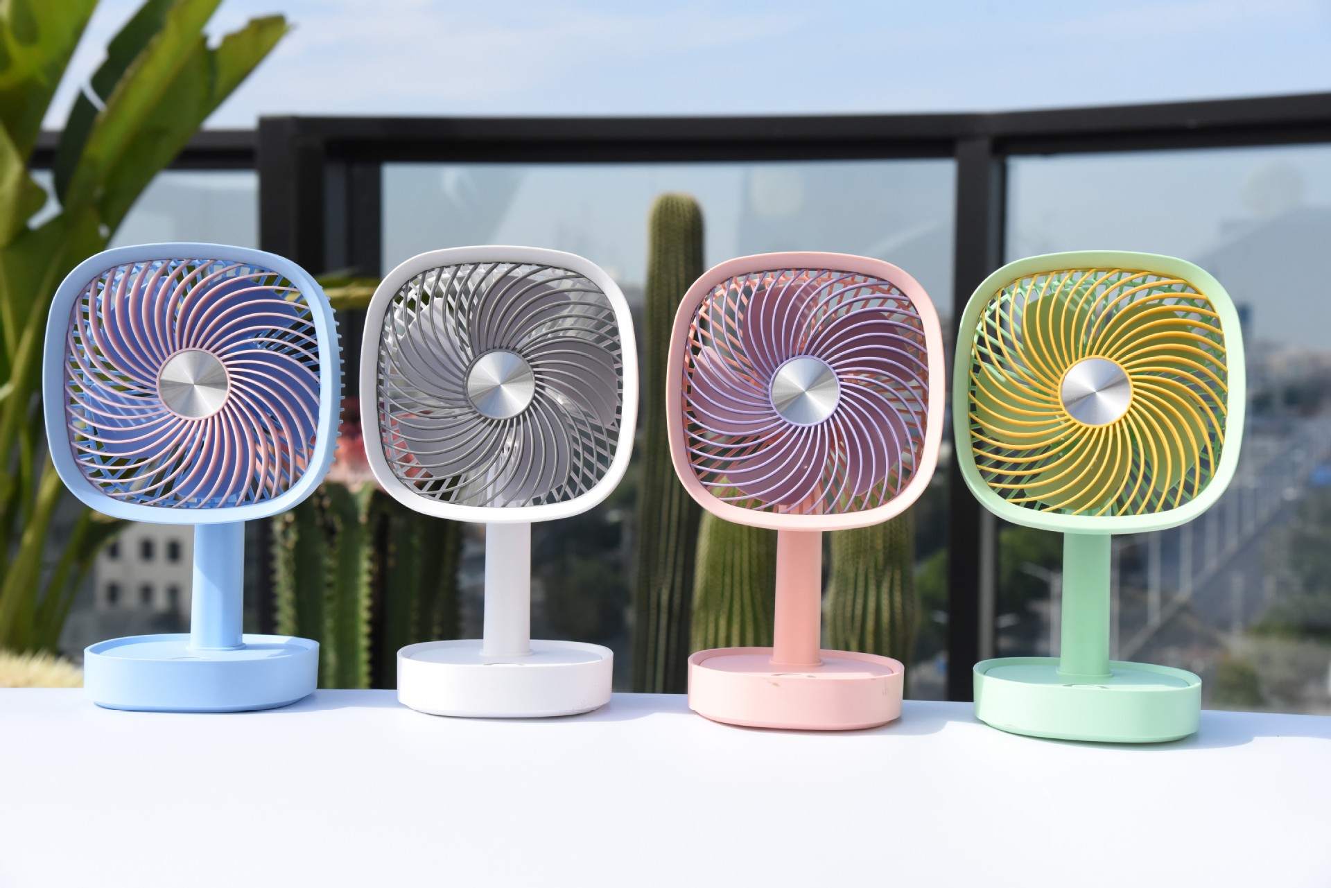 雅色2023新款方形台扇usb充电摇头三挡小风扇家用宿舍床头电风扇