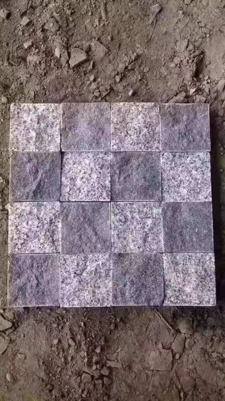 花岗岩石大理石弹石小块石停车场铺路石芝麻灰园林石材加工订制