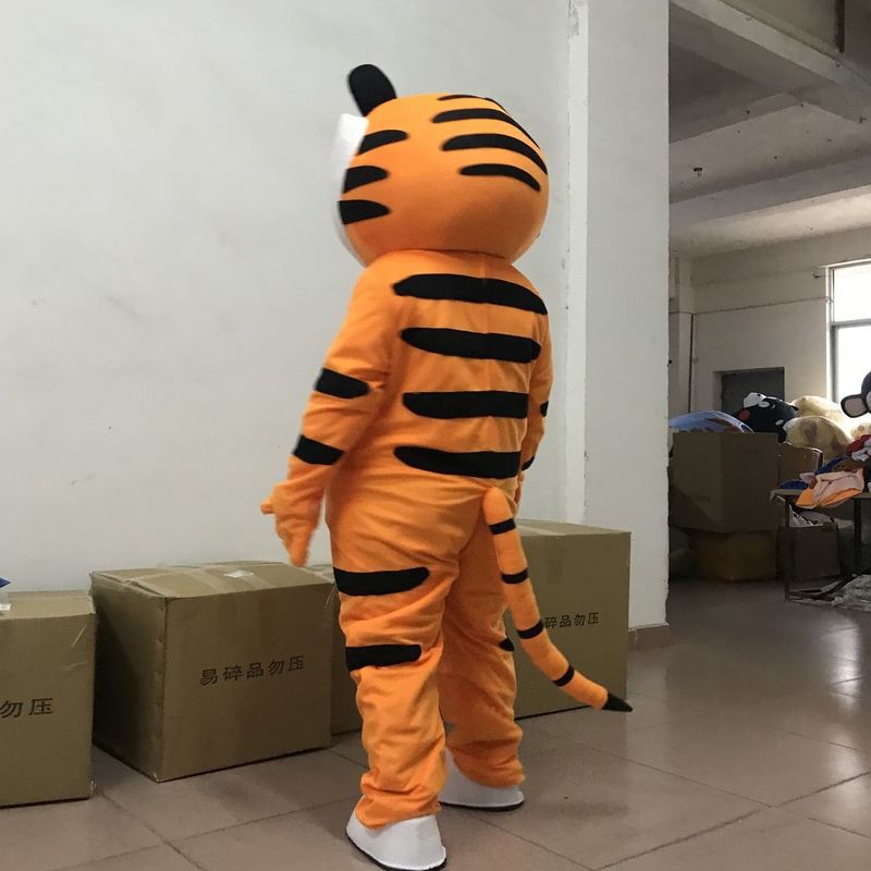 生肖老虎卡通人偶服行走玩偶服装道具头套卡通途虎养车吉祥物公仔