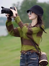 欧货设计感镂空拼色条纹针织上衣女秋季时尚宽松休闲圆领套头毛衣