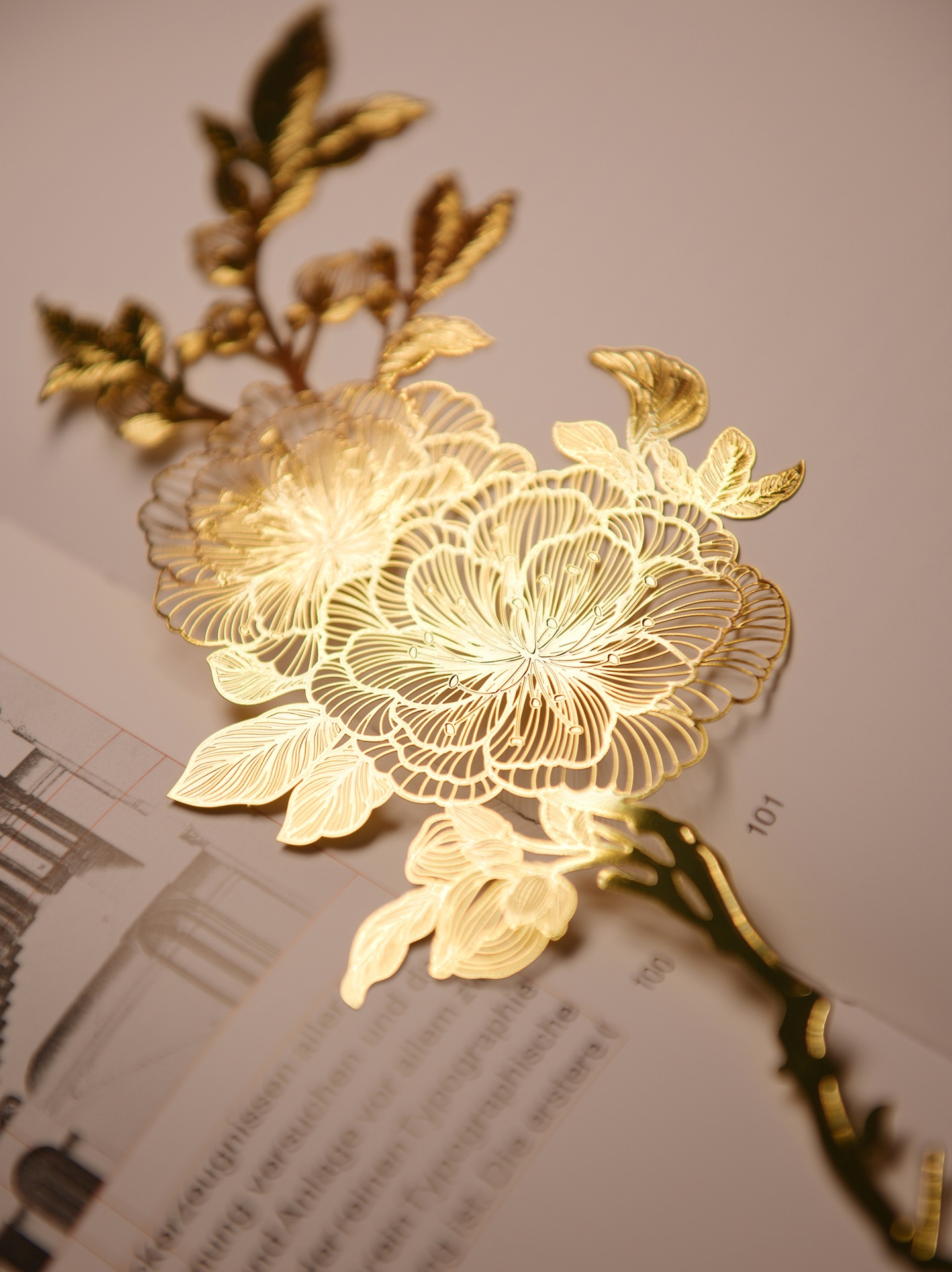 黄宾虹碧桃书签金属黄铜镂空古风故宫文创中国风古典学生礼物