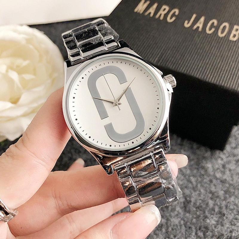 跨境热卖手表ins小众设计义乌小商品城施华洛表二类电商新款手表