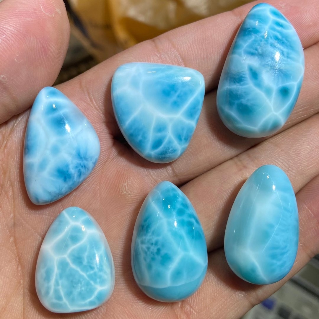 天然多米尼加拉利玛海纹石吊坠裸石半成品满龟背玉化冰透鲜蓝成色
