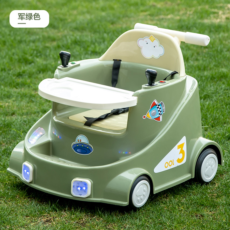 Children's Four-Wheel Drift Car with Dinner Plate Can Be Flowing Forward and Backward Four-Wheel Electric Vehicle Children's Toy Car