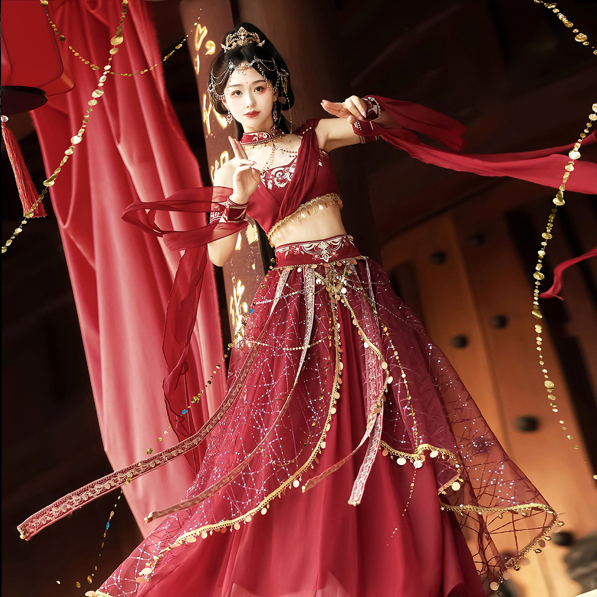 原创赤焰神女汉服女敦煌风西域风斗篷胸衣手袖半裙套装9073-阿里巴巴