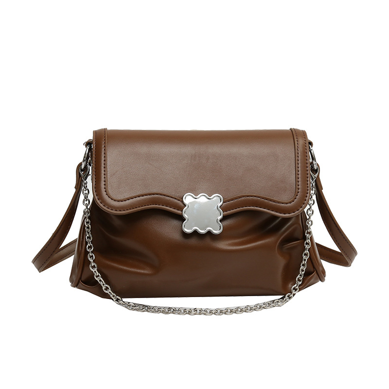 2022 New Fashion Shoulder Bag High-Grade Underarm Women's Bag Summer Casual Handheld Versatile Niche Messenger Bag