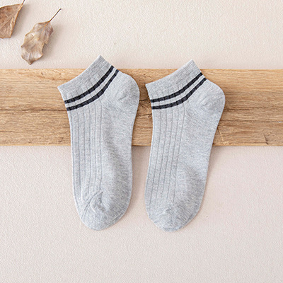 Classic Men's Screw Type Parallel Bars Short Socks Spring and Summer New Solid Color Casual and Comfortable Drawstring Boat Socks Men's Cotton Socks