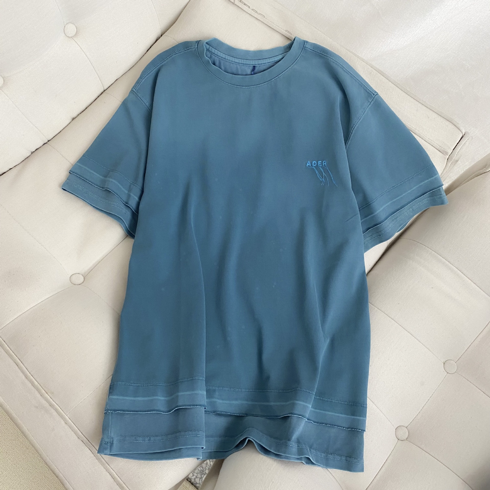 ader新款做旧水洗刺绣短袖男女同款简约t恤情侣宽松半袖上衣-阿里巴巴
