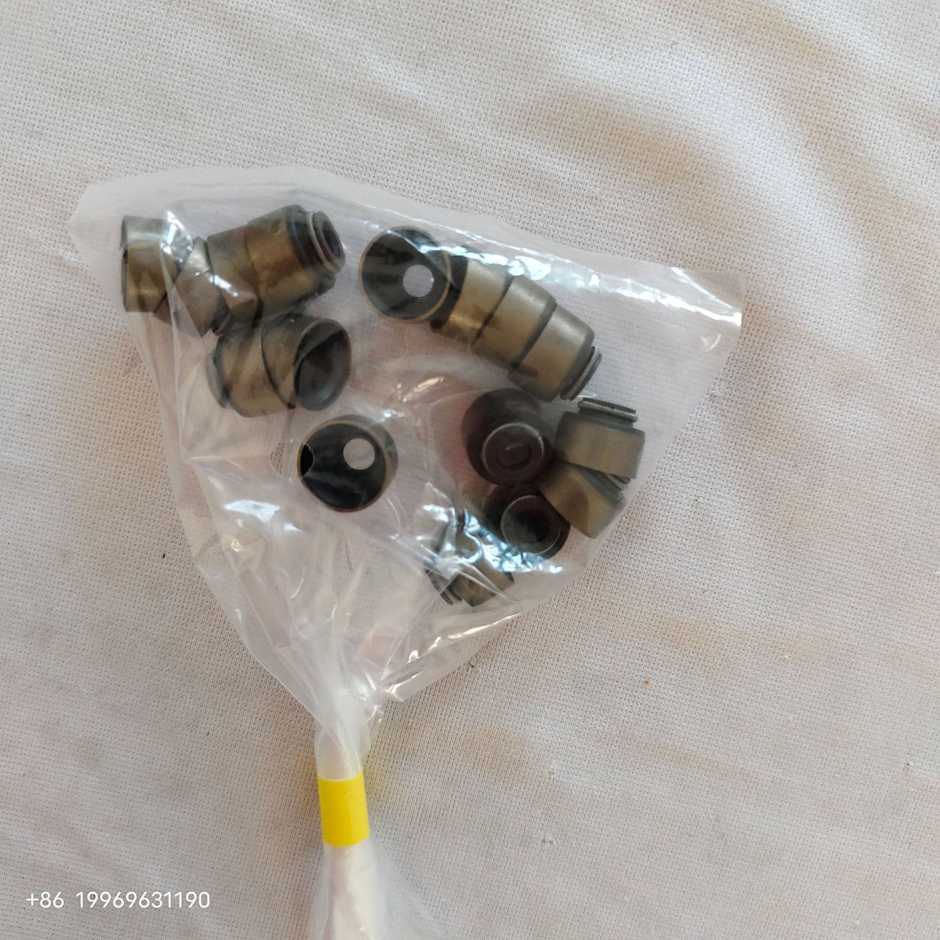 3rz 气门油封适用丰田发动机气门杆密封 90913-02062-阿里巴巴