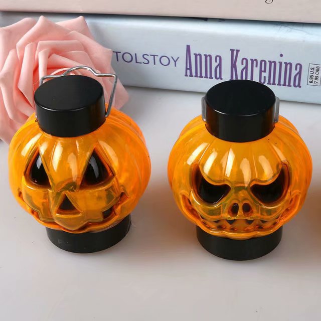 万圣节手提鬼脸南瓜灯桌面布置摆件装饰品发光led南瓜小夜灯批发