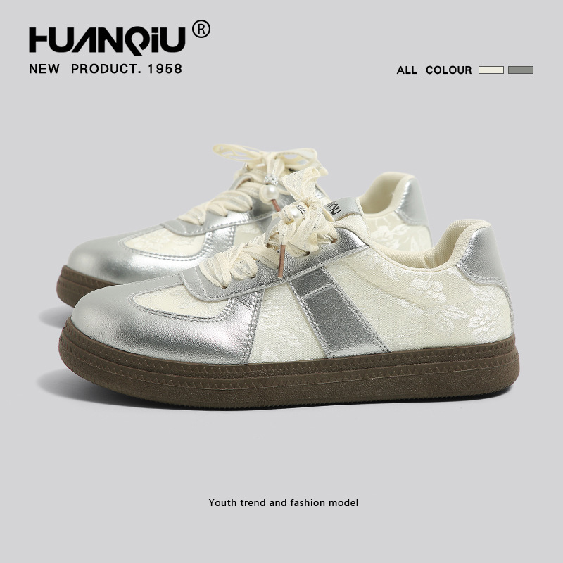 环球银色国风德训鞋女2024年新款夏季厚底民族风百搭休闲运动板鞋