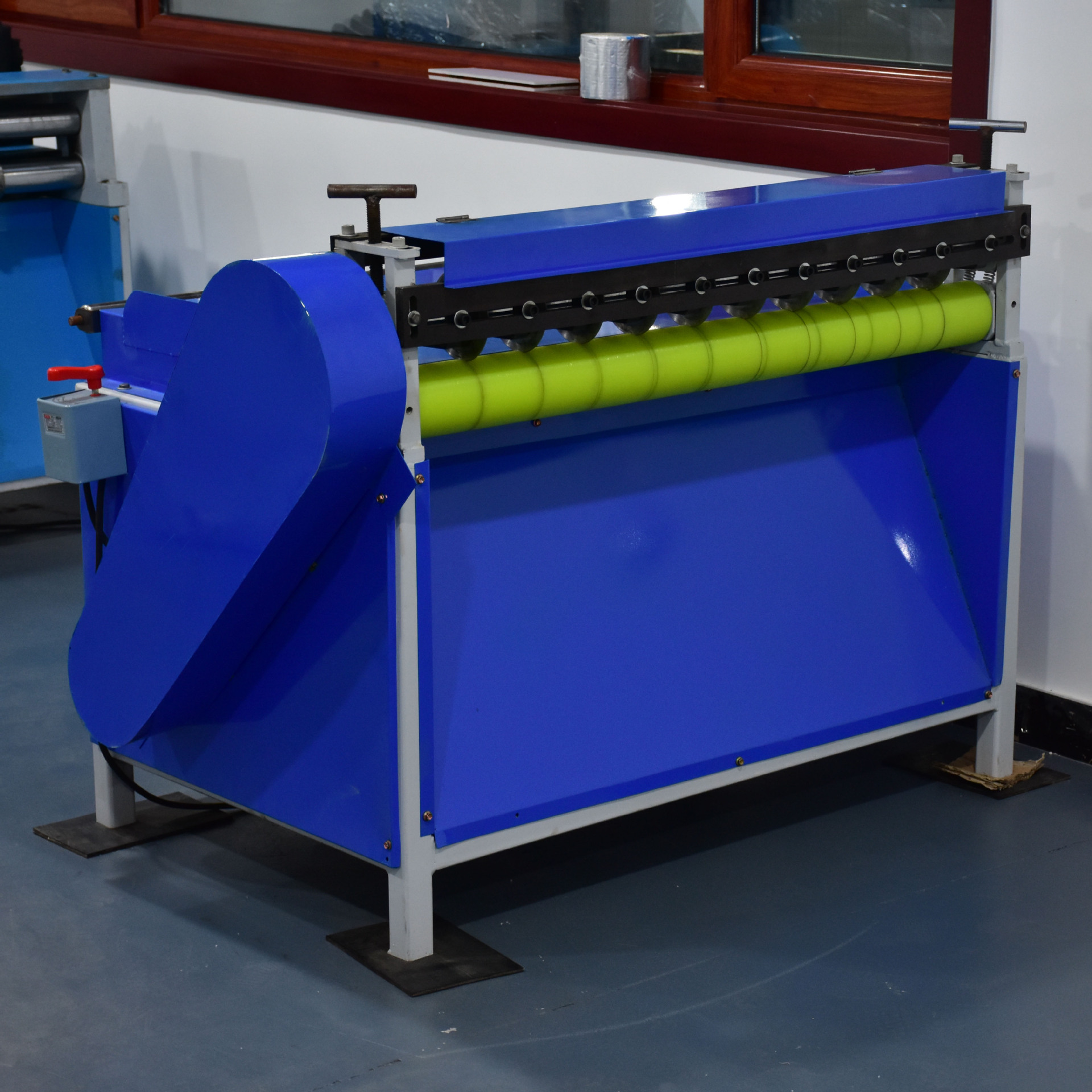 橡胶切条机分条机切胶橡胶分条机pvc珍珠eva分条机小型输送过滤