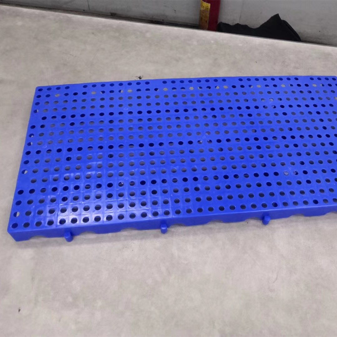 宠物塑料垫板狗笼垫板加厚垫脚板散热漏粪板狗笼脚垫网格蓝色
