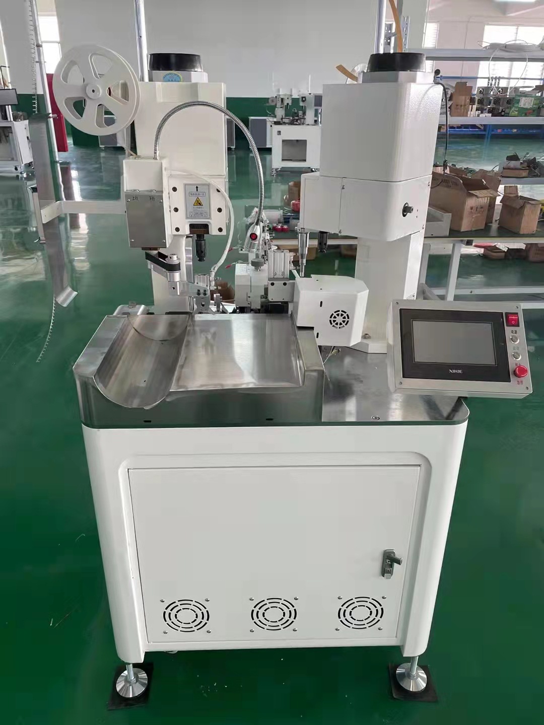 主营产品:电脑剥线机;端子机;铜带机;切管机;扭线机;气动剥皮机;自