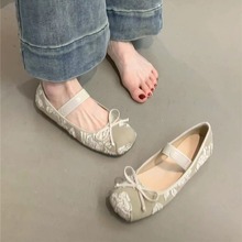 新中式单鞋女2024年春季新款复古提花刺绣方头平底芭蕾舞鞋