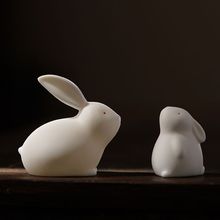 白瓷创意陶瓷兔子茶宠摆件精品可爱动物生肖迷你玉兔茶玩摆设配件