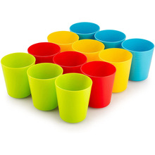 热销250ml塑料杯彩虹色 儿童饮料杯彩色简约水杯幼儿园餐具赠品杯
