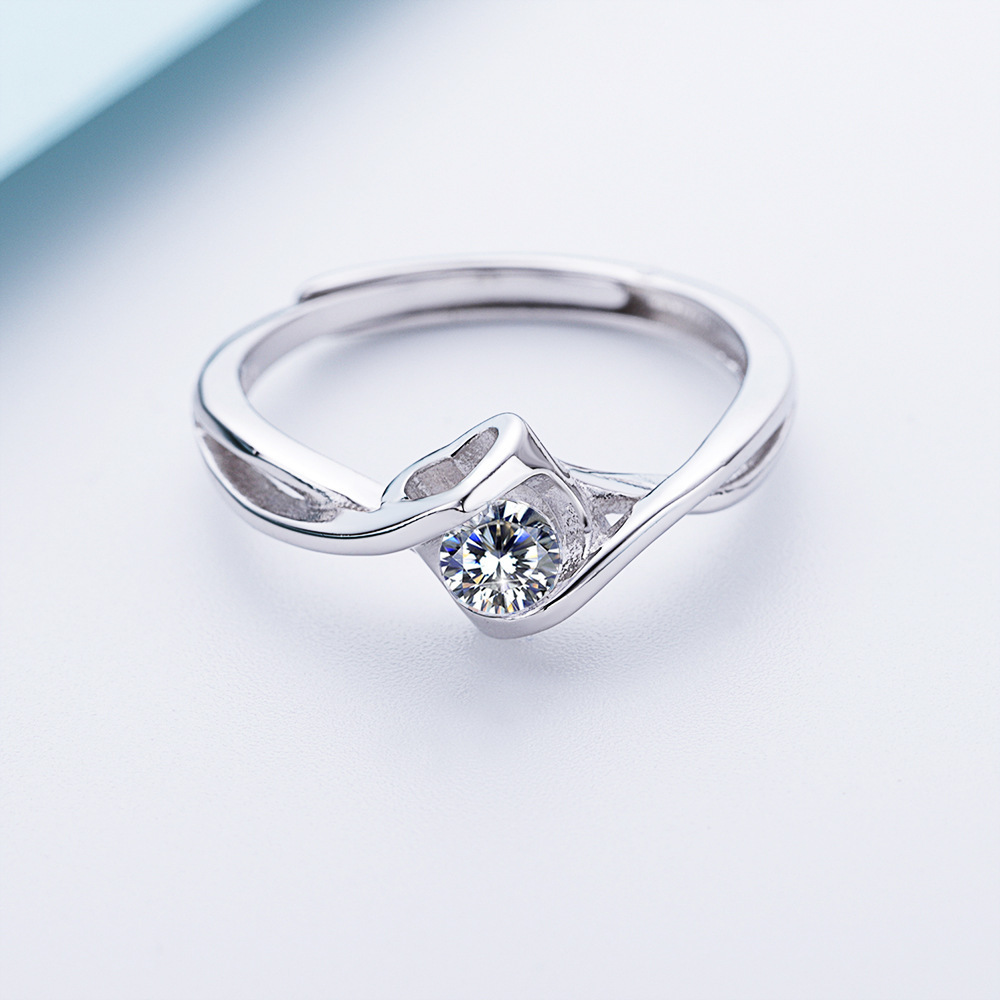 s925纯银单钻戒指求婚表白爱心钻戒镂空情人节礼物生日送女友