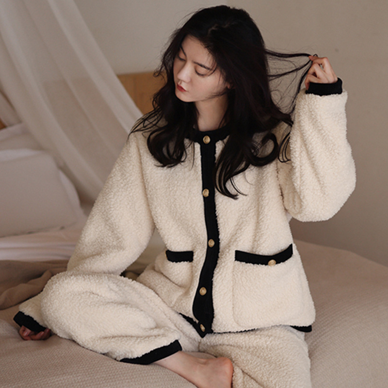 autumn and winter popular coral velvet pajamas women‘s warm casual fleece and thick flannel can be outerwear homewear suit
