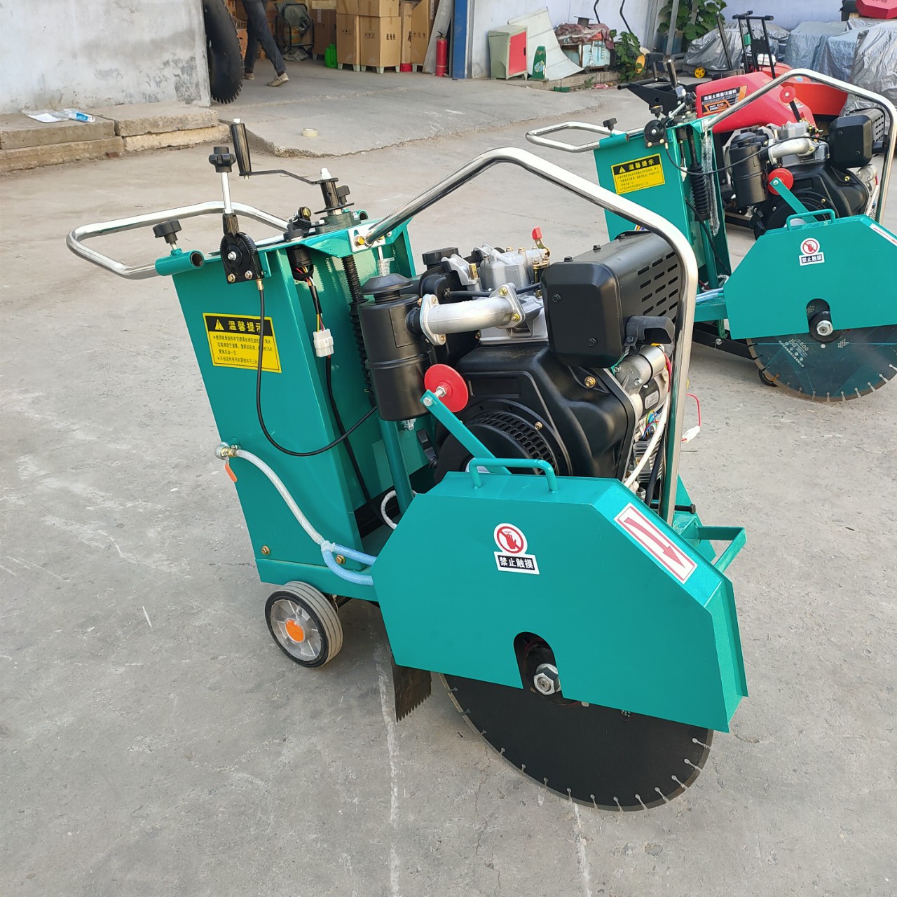 混凝土马路切割机手推式路面切缝机沥青水泥路面切割机柴油500型