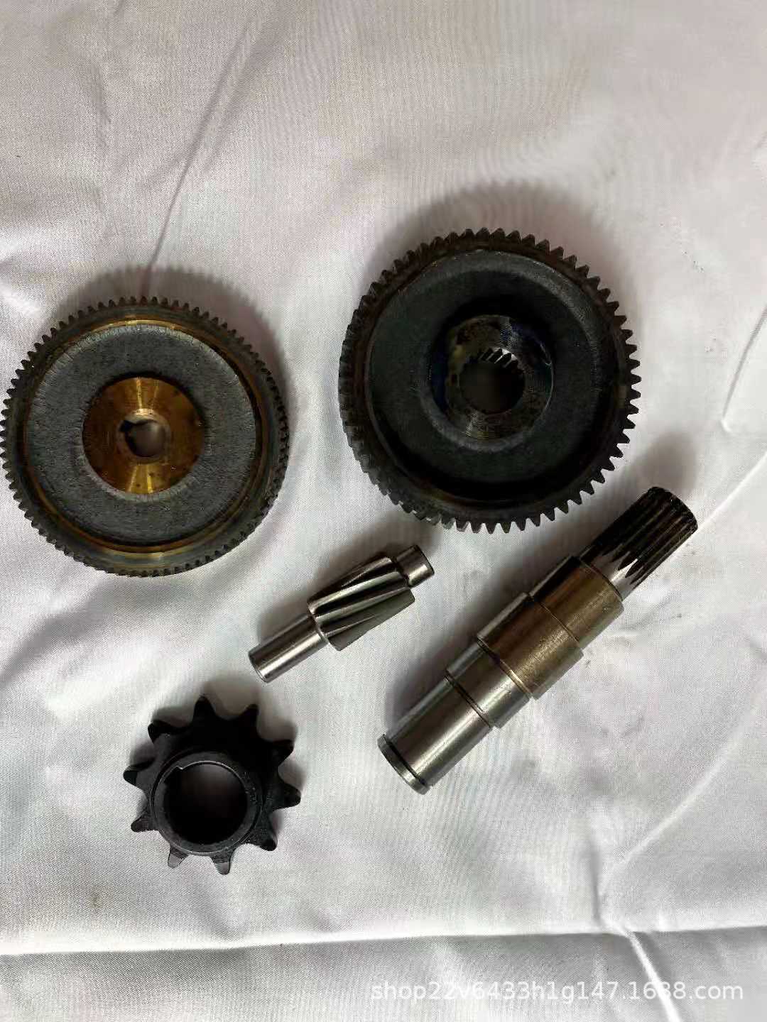 产地货源800公斤卷帘门电机配件爆款齿轮5件套产品各类电机配件