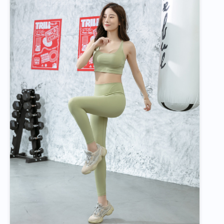 New Yoga Pants Nude Feel Spring and Autumn Fitness Hip Training Pants Sports Trousers Yoga Clothes Factory Direct Sales One Piece Dropshipping