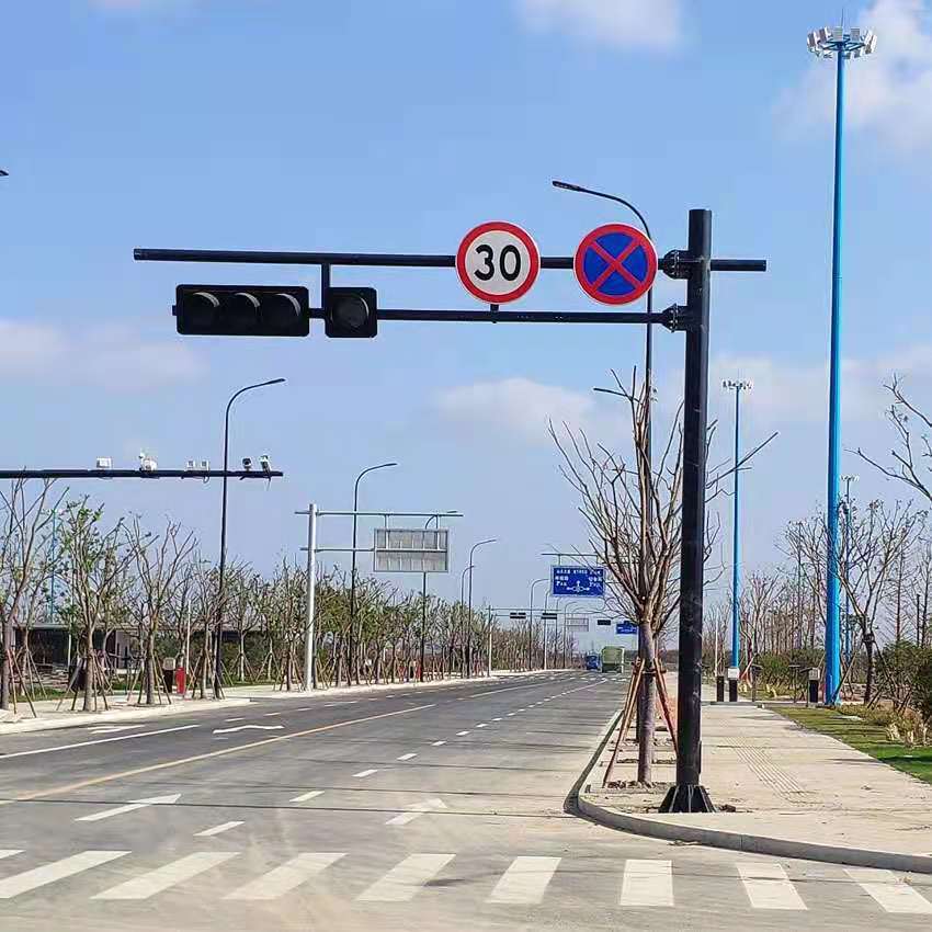 厂家交通信号灯一体化led红绿灯立柱式路口信号灯人行道路灯