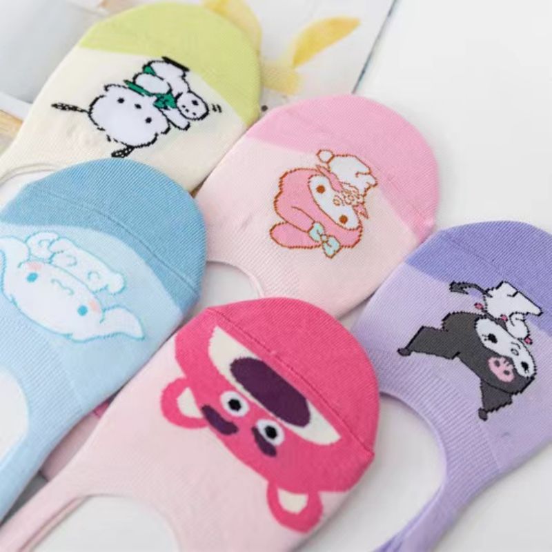 Sanrio Cartoon Low Top Invisible Socks Women's Ins Trendy Spring and Summer Thin Japanese Cute Cinnamoroll Babycinnamoroll Ankle Socks All-Matching